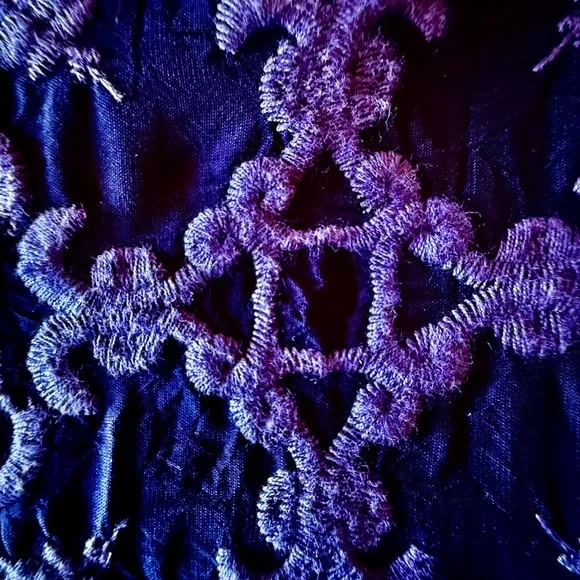 JOHNNY WAS Jossimar deep purple fully embroidered flowy tunic, XL - Picture 7 of 11